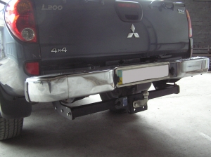 ������ MITSUBISHI L-200 
